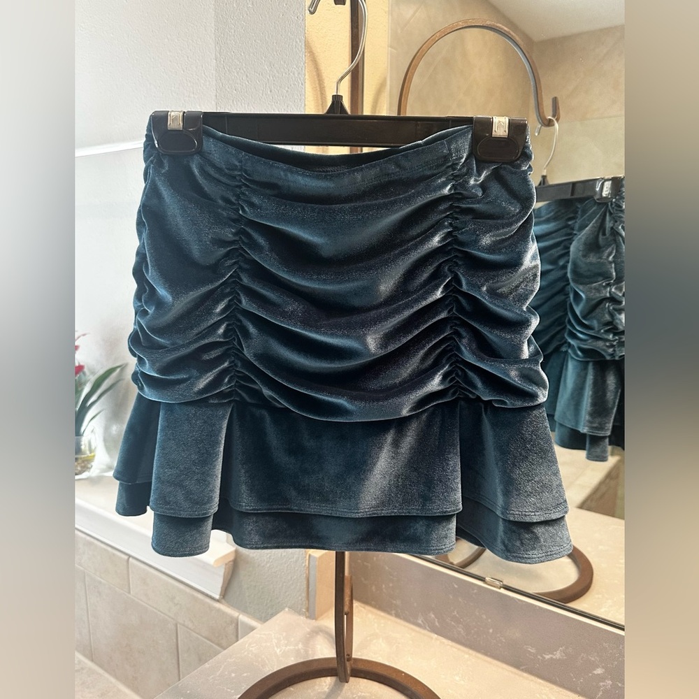 Wild Fable Velour Ruched Mini Skirt Blue Green Teal Sz XS